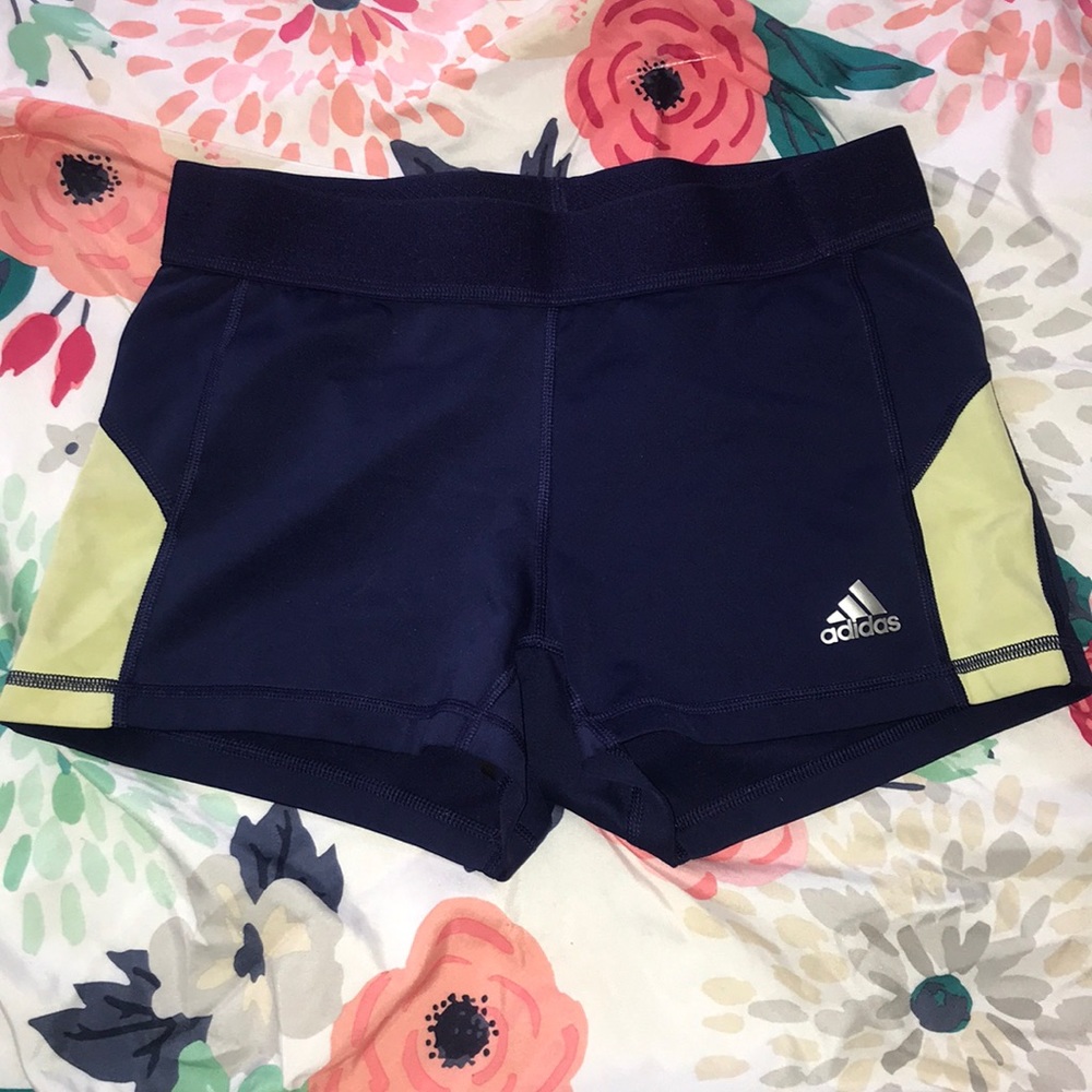 Adidas Techfit Medium Compression Short